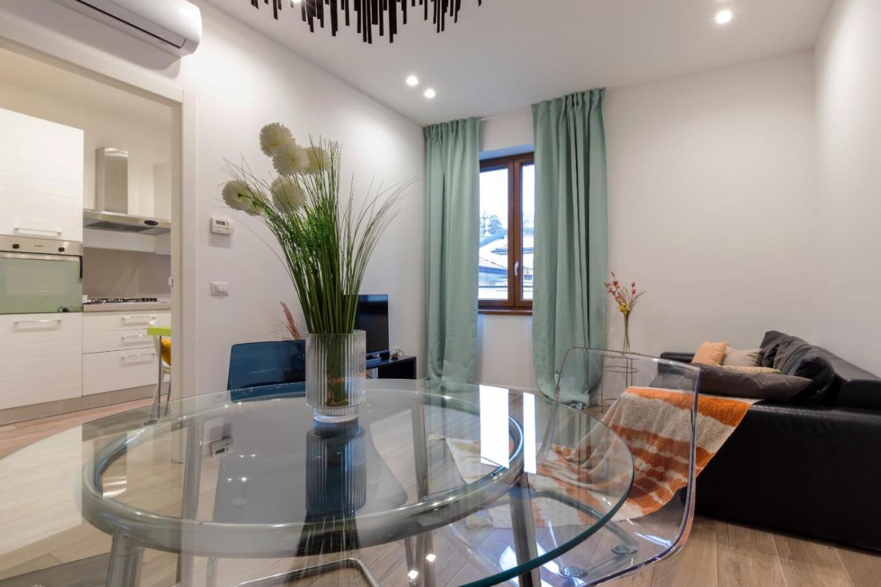 La Casa Di Nina - Meda Apartment Exterior photo